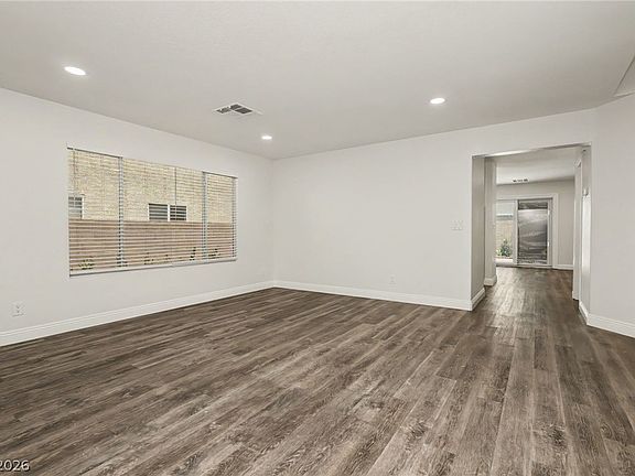5th image of 1100 Milpas Ln