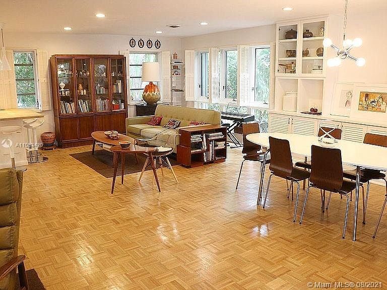 13725 SW 75th Ave, Palmetto Bay, FL 33158 Zillow