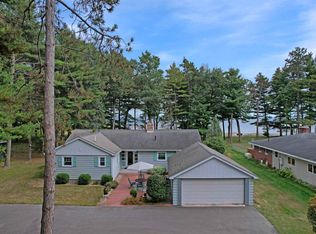 N2940 Cooke Ln, Marinette, WI 54143