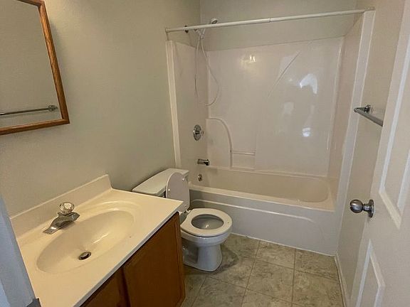 5th image of 203 Anna St APT A