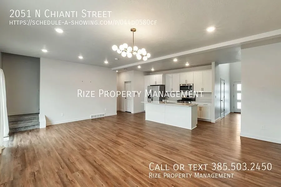 Move-In Ready, Full of Personality — Photo 3