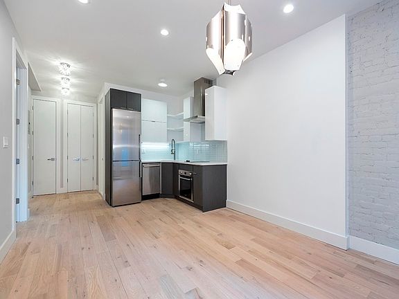 3rd image of 133 E 35th St #3F