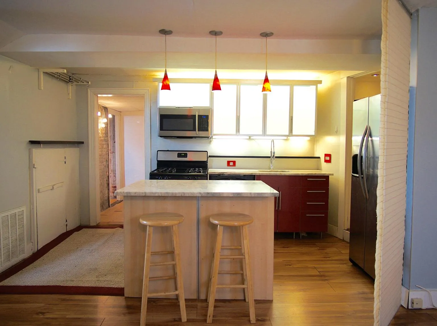 124 Almy St — Photo 4