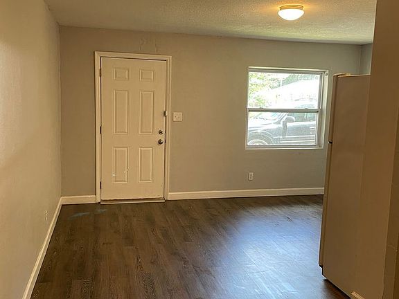 5th image of 3721 Crawfordville Hwy APT 14