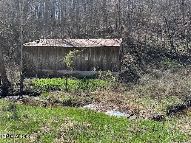 1st image of 188 Hamblin Branch Rd