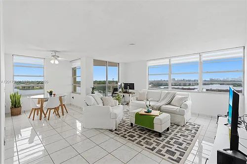 1351 NE Miami Gardens Dr Photo 1 1351 NE Miami Gardens Dr Photo 1