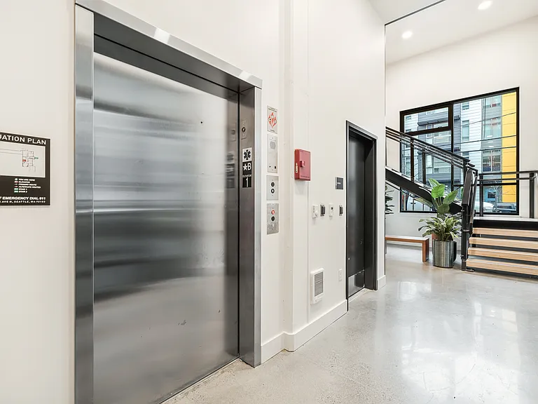 John Fox Place — Photo 16