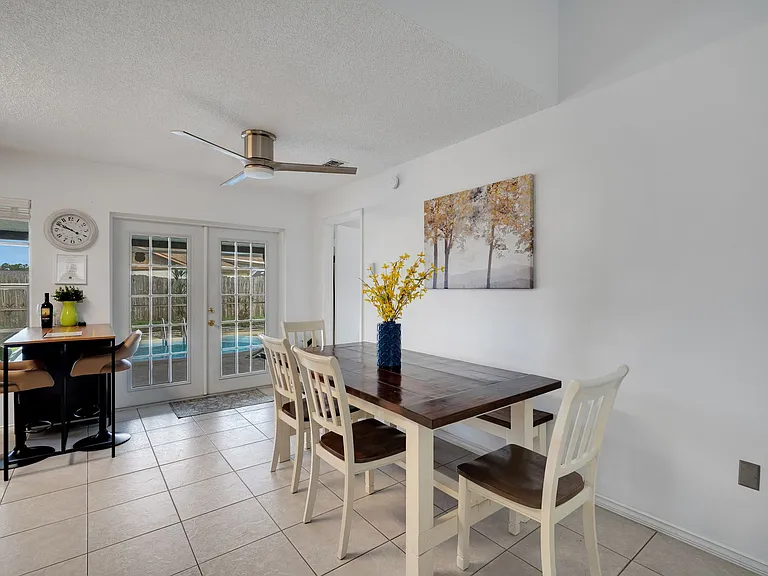 1045 Axlewood Cir — Photo 5