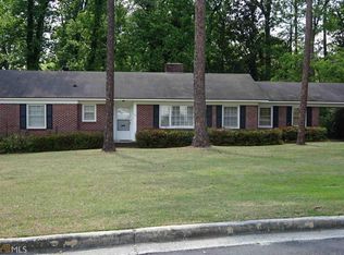 301 Marguerite St, Claxton, GA 30417