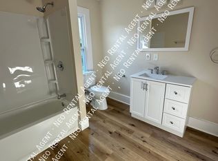 7001 Worley Ave, Cleveland, OH 44105