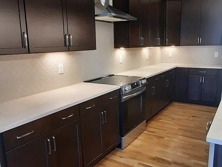 490 W Trinity Ln — Photo 7
