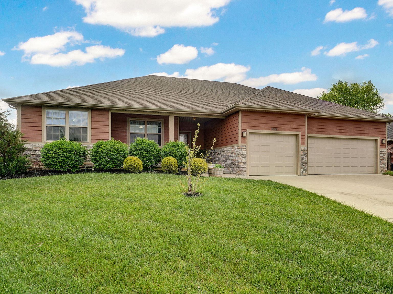 628 N Lincoln Court, Ozark, MO 65721 | Zillow