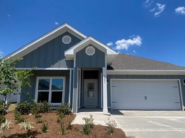 4885 Sweetspire Dr, Panama City, FL 32404