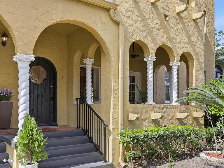 1786 Challen Ave #2 — Photo 36