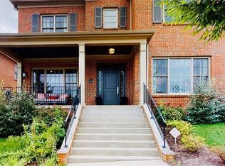 1670 Shelburne Ln, Pittsburgh, PA 15217