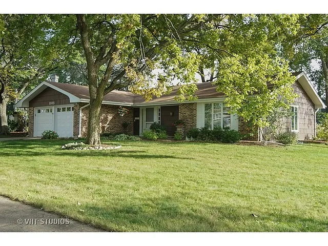 1305 Fairmont Rd photo 1