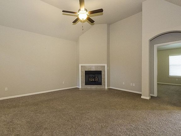 5th image of 1318 E 134th Pl