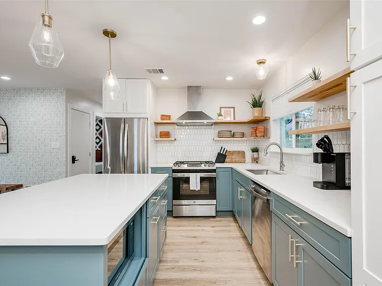 2516 Friar Tuck Ln — Photo 9