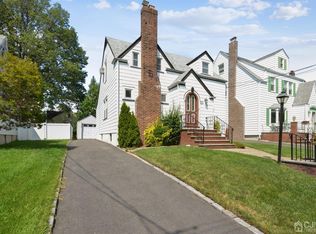 120 Harvard Rd, Linden, NJ 07036