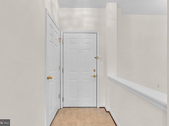 4th image of 100 Watkins Pond Blvd #2-301