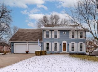 3900 NE Shady Lane Dr, Gladstone, MO 64119