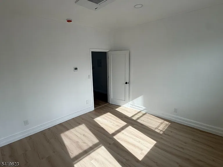 740 N 8th St #3 — Photo 9