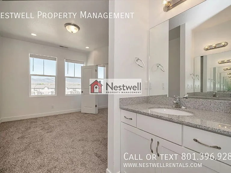7952 S 5440 W — Photo 19