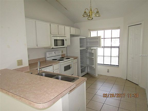 2nd image of 3426 Hawkin Dr