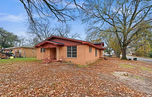 1522 N Ross Ave Photo 1