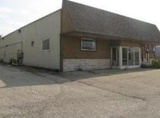 1090 Lesco Rd, Kankakee, IL 60901