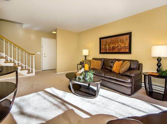 4th image of 7100 Rainbow Dr APT 13
