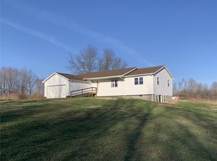 18544 Wright Rd, Centerville, PA 16404
