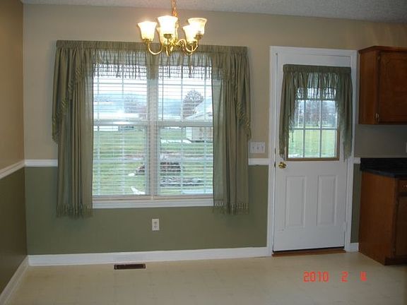 4th image of 108 Eagle Creek Dr