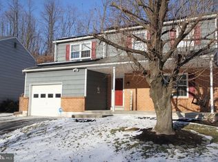 9 Elaine Dr, Boyertown, PA 19512