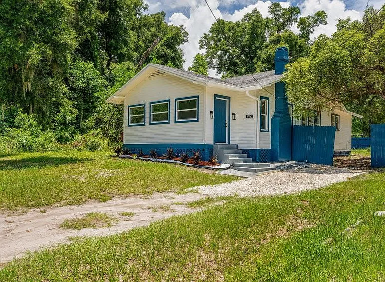 912 E Carolina Ave — Photo 14