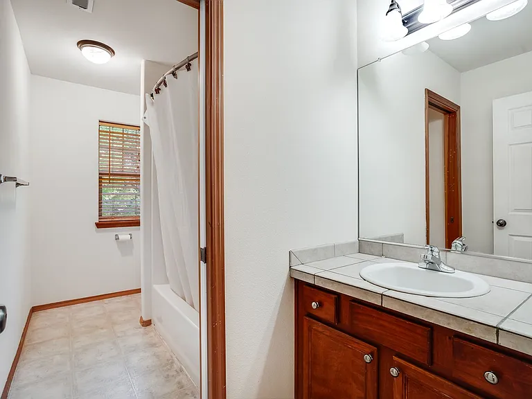 12590 NW Naomi Ln — Photo 12