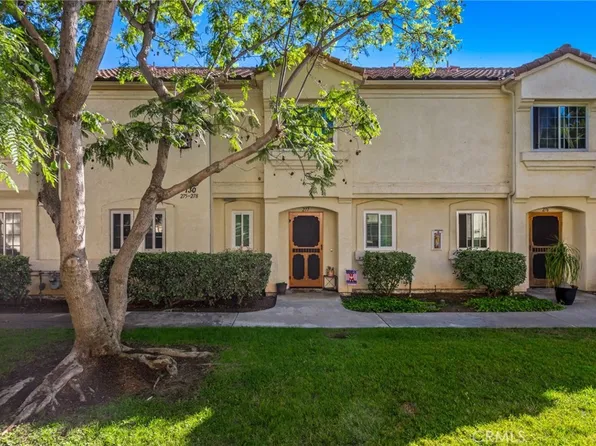 730 Breeze Hill Rd APT 277, Vista, CA 92081