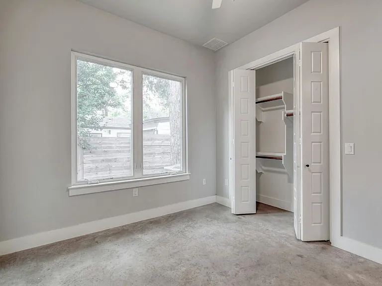 4814 Harmon Ave — Photo 13