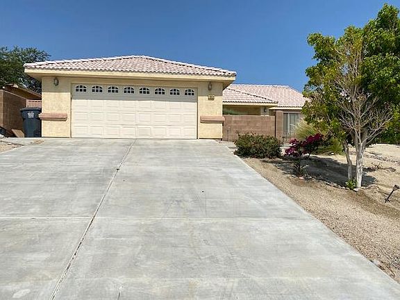 2nd image of 11924 Verbena Dr