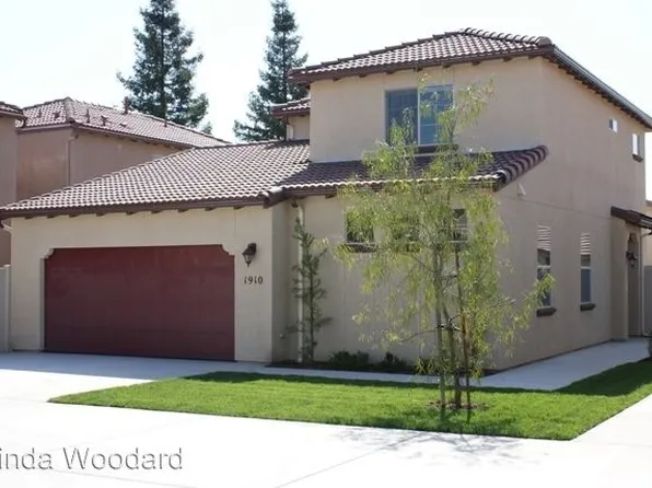 1910 Roby Ave, Porterville, CA 93257