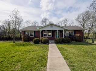 107 Collins Ave, Mount Sterling, KY 40353