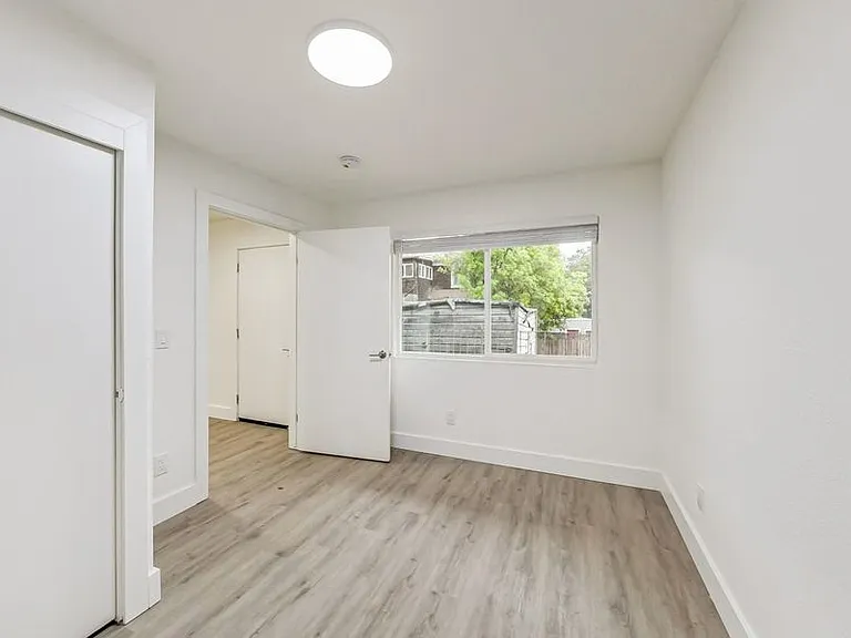 2537 Ellsworth St #C — Photo 14