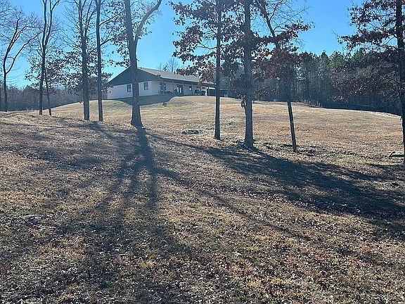 3rd image of 180 Polk Rd #17