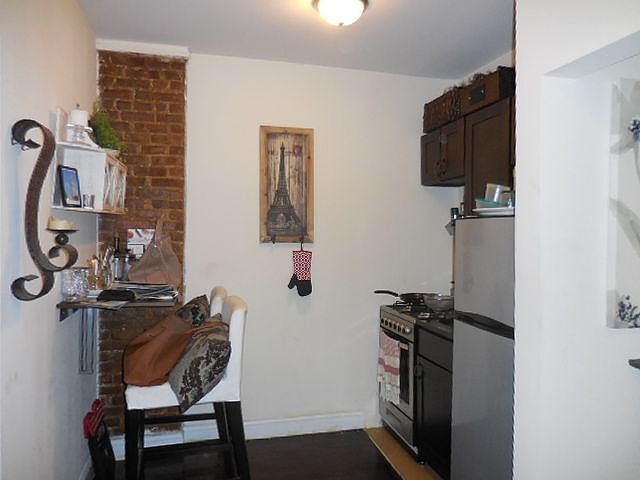 2nd image of 42 W 94th St APT 2A