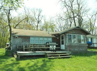 16280 E Lake Dr, White Pigeon, MI 49099