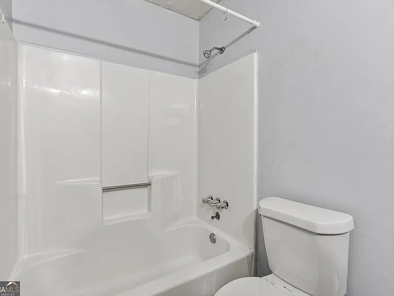 991 Brandon Hill Way — Photo 18