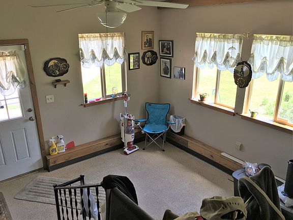 3rd image of 6301 Highway E