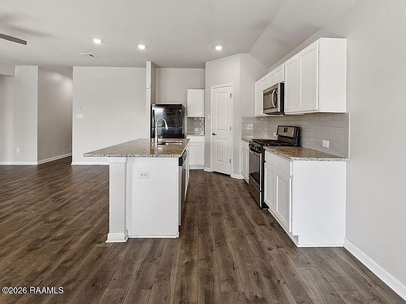5th image of 310 Colt Ln