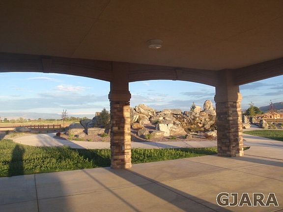 5th image of 1358 Kiva Dr
