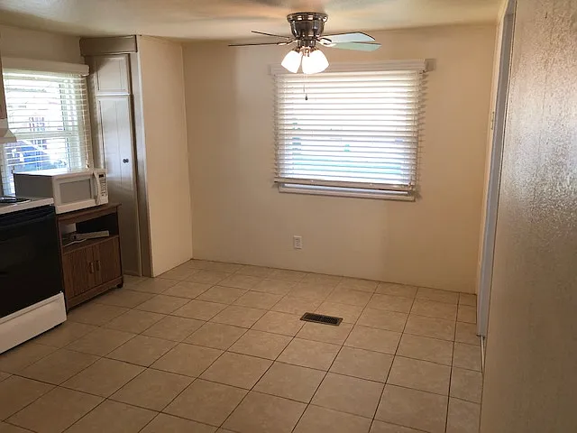1607 Pennsylvania Ave — Photo 14